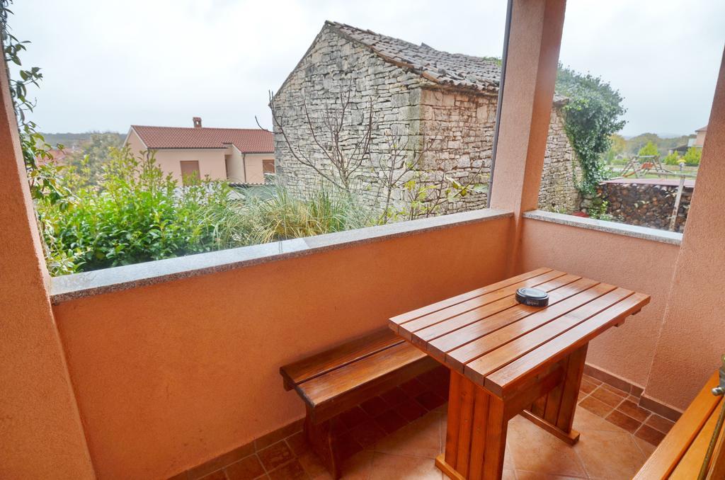 Mon Perin Castrum - Apartman Valentina Bale Bilik gambar